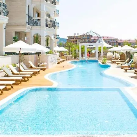луксозен апартамент с 2 спални в Harmony Suites 11 Apartment Sunny Beach